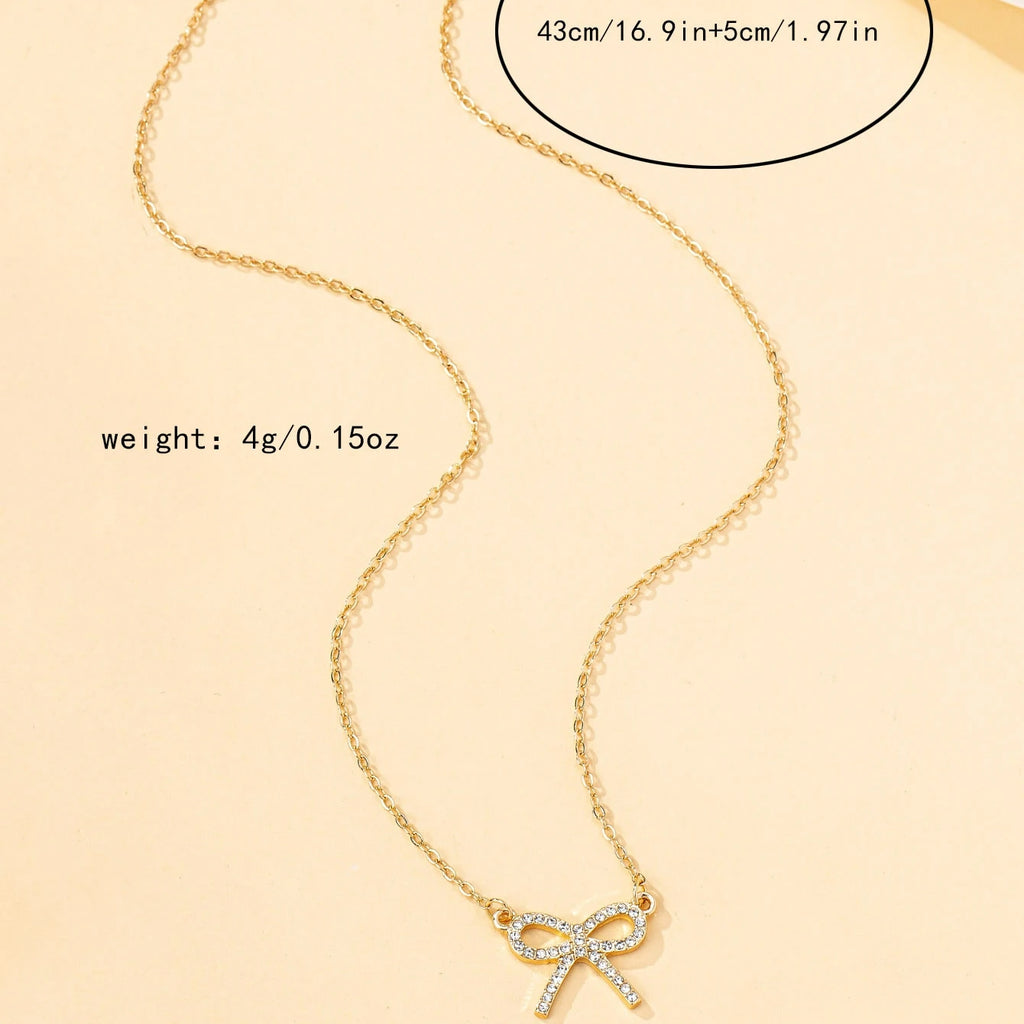 A Women's Necklace, Simple and Sweet Bow Pendant Necklace, Suitable for Daily Wear and Banquet Wear