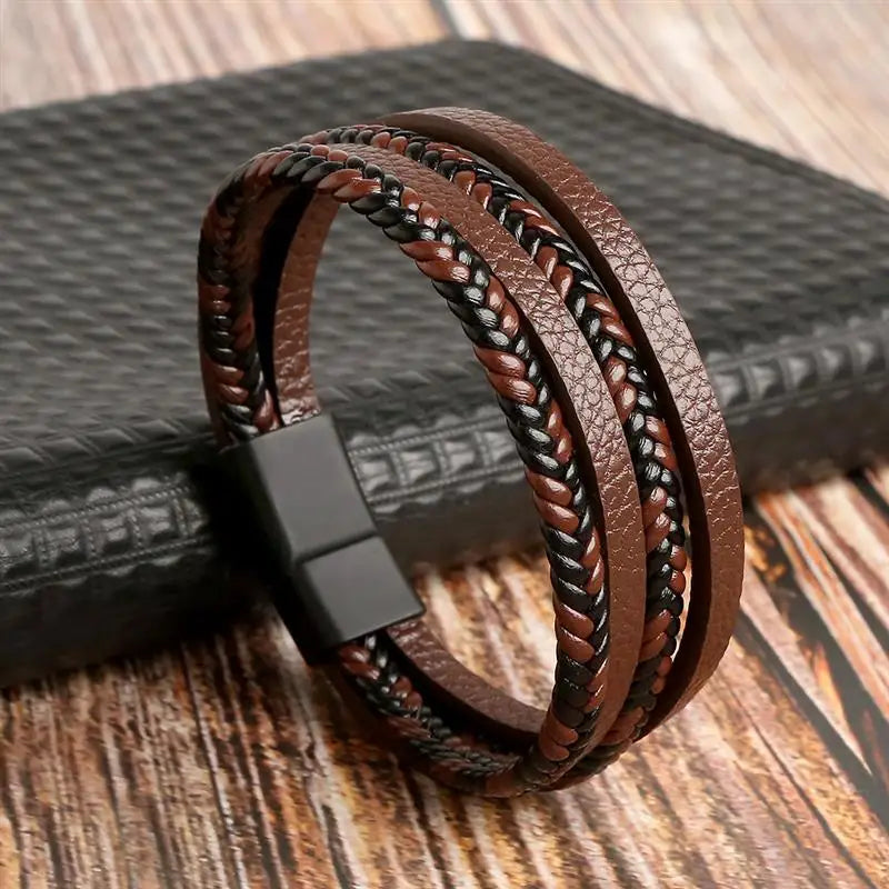 Classic Hand-Woven Leather Bracelet 19/21/23cm Multilayer Leather Men Bracelets Punk Bangle for Friend Charm Jewelry Gifts