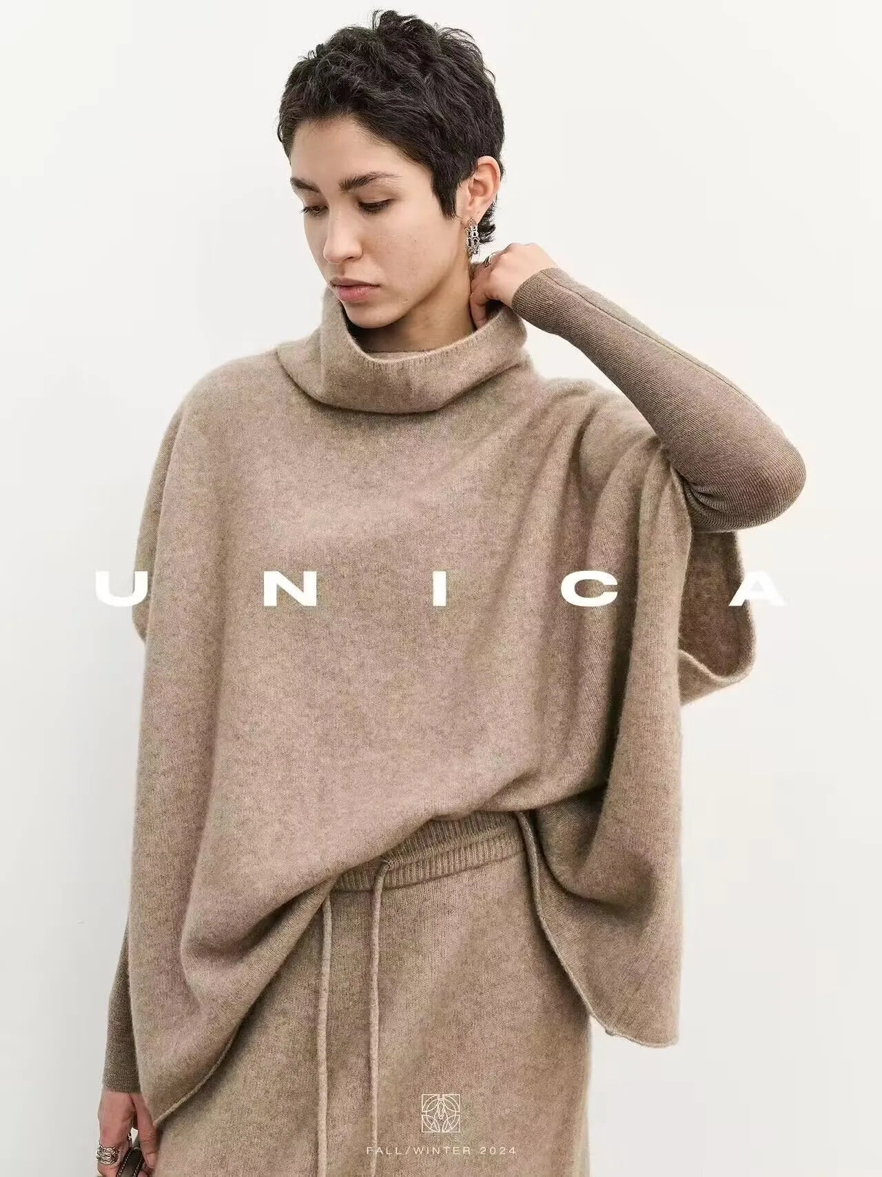 Women's New Shawl Cape High Neck Knitted Scarf 100% Wool Autumn Winter Loose Warm Sweater Versatile Fashion Outerwear Bat Shirts