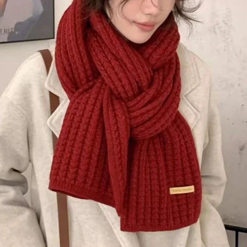 Thick, Chunky Knit Long Warm Scarf for Women and Men, Suitable for Travel and Office Use, Made of Cashmere for Winter Warmth.
