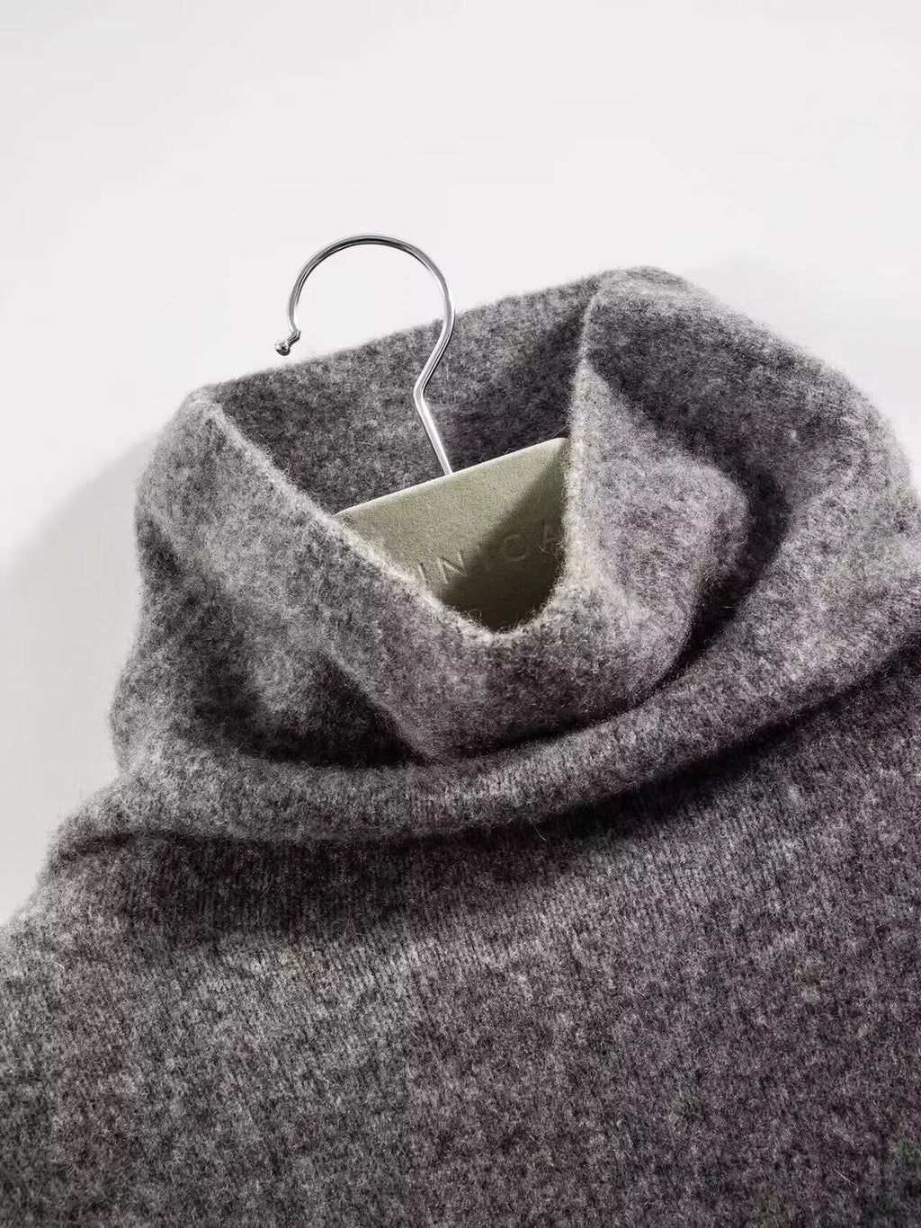 Women's New Shawl Cape High Neck Knitted Scarf 100% Wool Autumn Winter Loose Warm Sweater Versatile Fashion Outerwear Bat Shirts