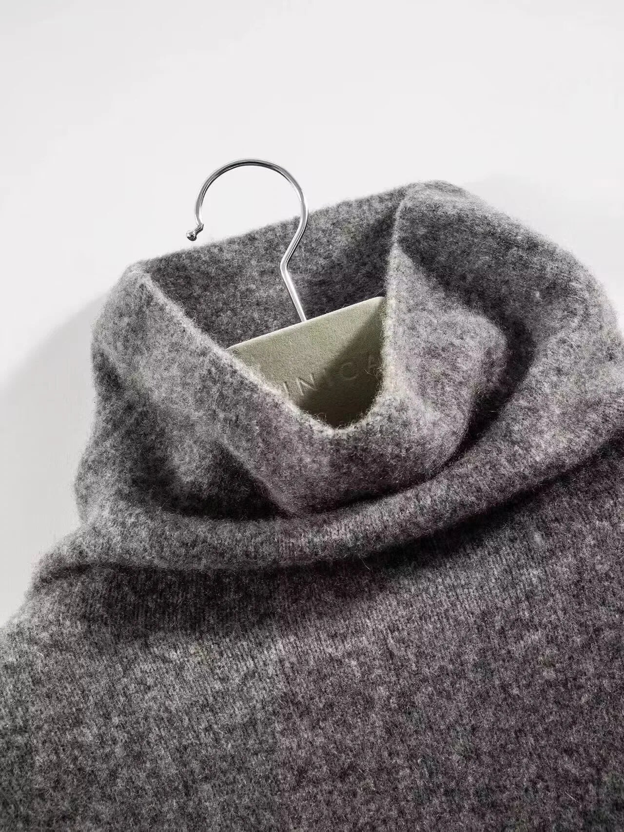 Women's New Shawl Cape High Neck Knitted Scarf 100% Wool Autumn Winter Loose Warm Sweater Versatile Fashion Outerwear Bat Shirts