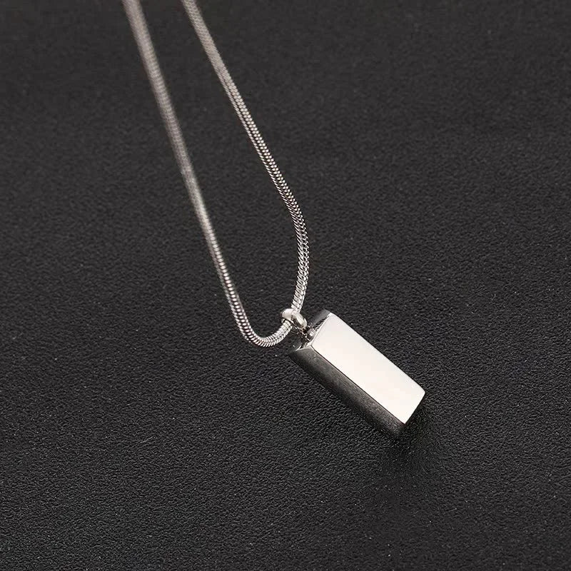 Fashion Creative Men Geometric Necklace Pendant Rectangle Cool Titanium Chain Boyfriend Necklace for Men Gift Jewelry Collar