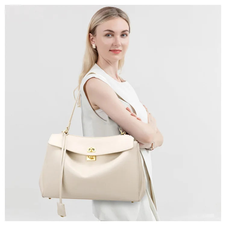 Fashionable Women's Bags, Textured Shoulder Bags, Large-Capacity Tote Bags, High-End Commuter Bags, Water-Repellent Crossbody Bags, Solid Color Handbags, Horizontal Square Casual Bags