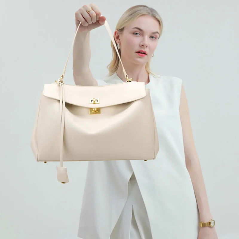 Fashionable Women's Bags, Textured Shoulder Bags, Large-Capacity Tote Bags, High-End Commuter Bags, Water-Repellent Crossbody Bags, Solid Color Handbags, Horizontal Square Casual Bags