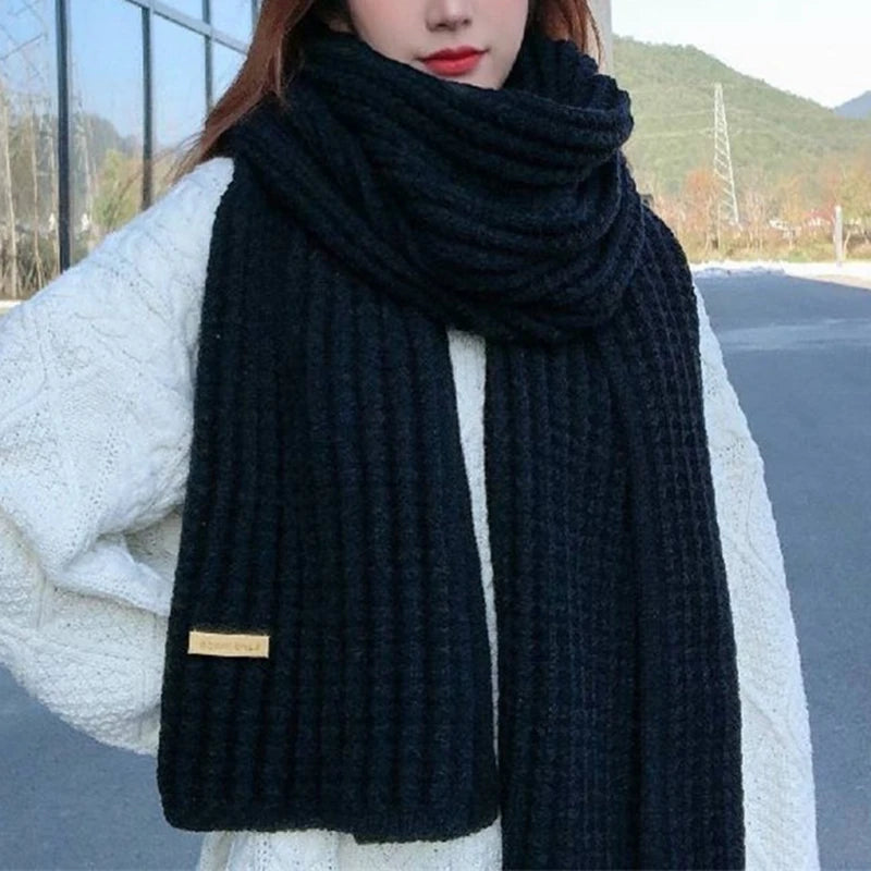 Thick, Chunky Knit Long Warm Scarf for Women and Men, Suitable for Travel and Office Use, Made of Cashmere for Winter Warmth.