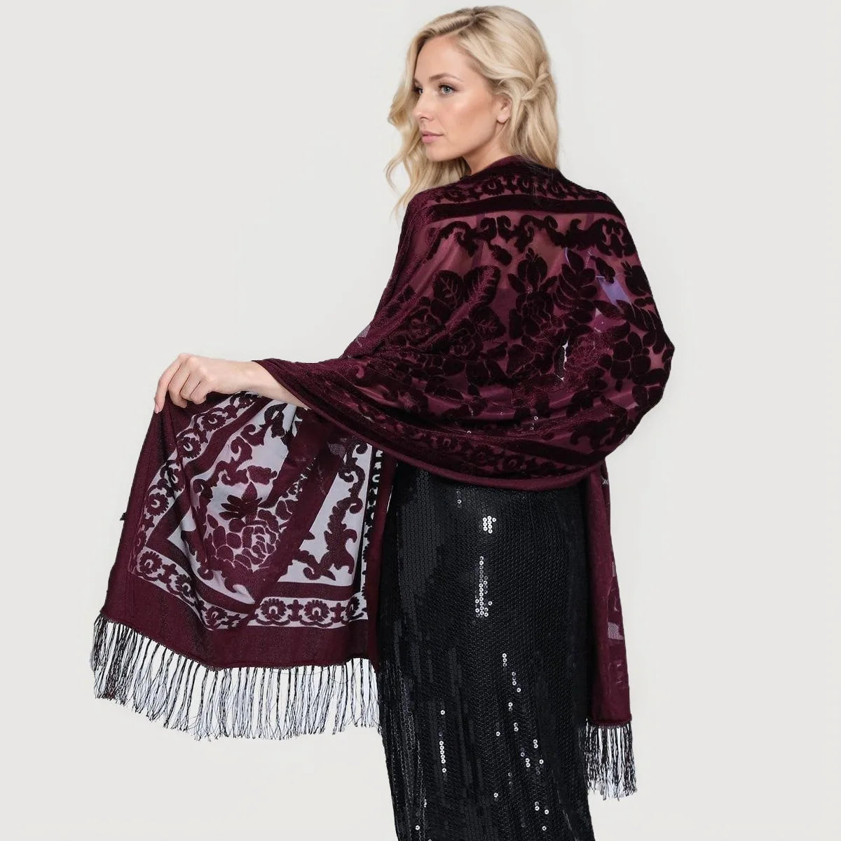 Women Velvet Scarf Shawl Female Long Jacquard Scarves Noble Shawl Autumn Spring Poncho Wrap Luxury Pashmina Tassel Cloak Bufanda