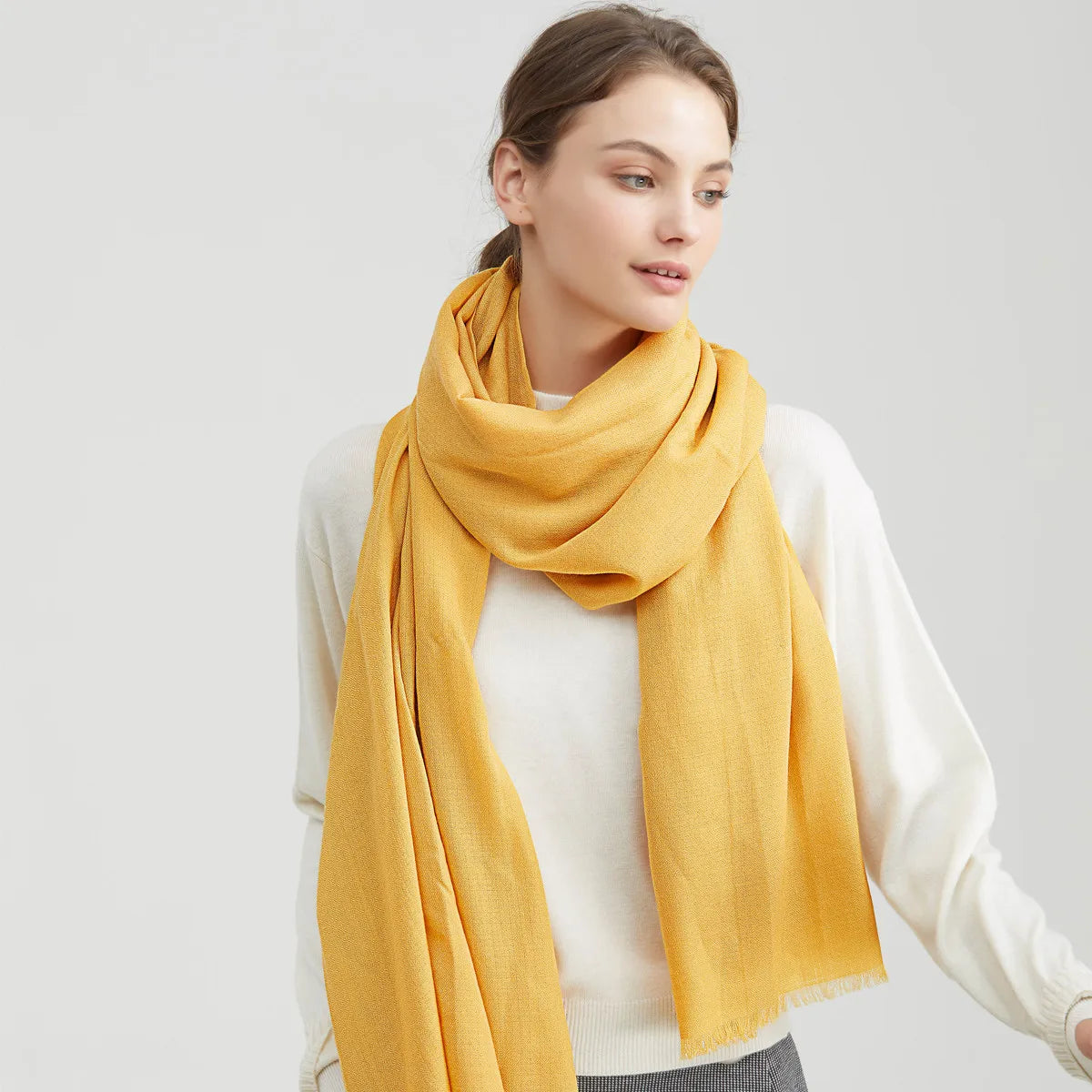 2024 Women Scarf Fashion  Luxury Brand  Winter  Women  Scarfs for Ladies Womens Coats Winter Scarves  Bufandas Invierno Mujer