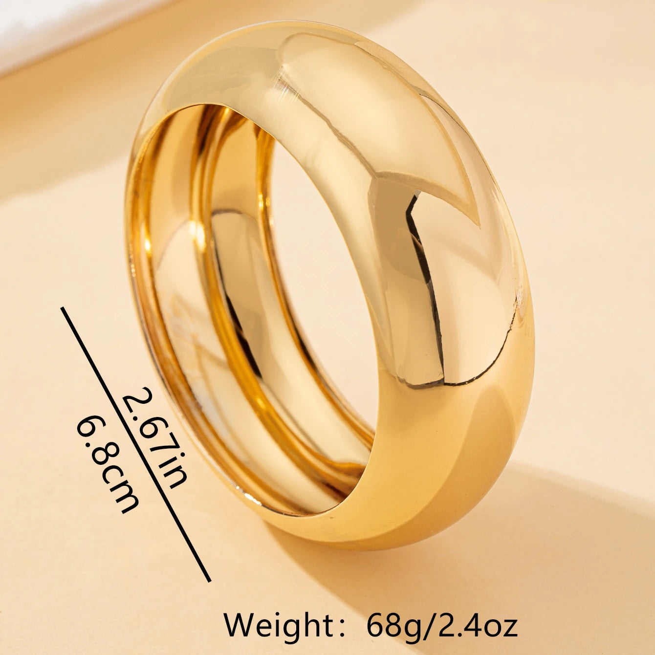 A Women's Bracelet, Wide, Simple, Smooth and Fashionable Bracelet, Suitable for Daily Wear and Vacation Wear