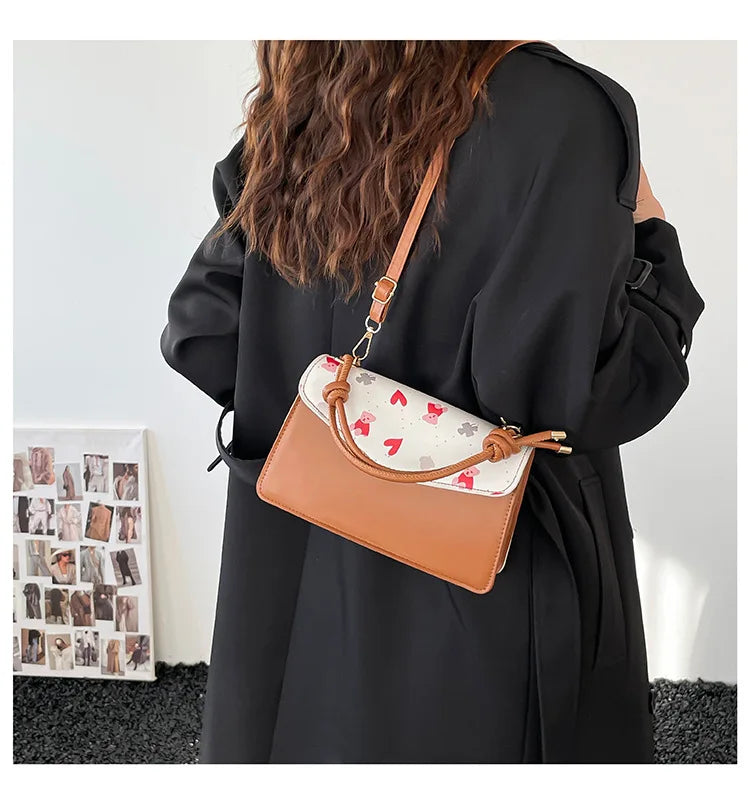 Fashion handbag women's personality early spring new simple fashion trendy printing casual messenger niche small square bag