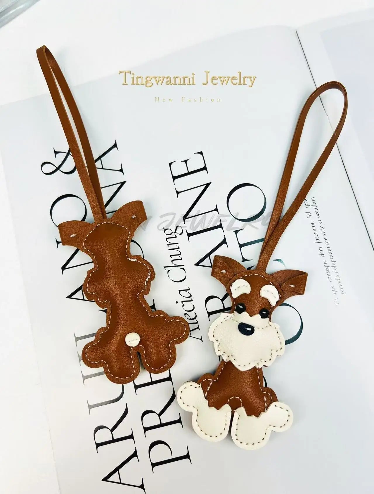 Luxury Design Genuine Leather Handmade Pendant Bag Accessories Cute Car Hangings Keychain Bag Charms Cute Animal Bag Decorations