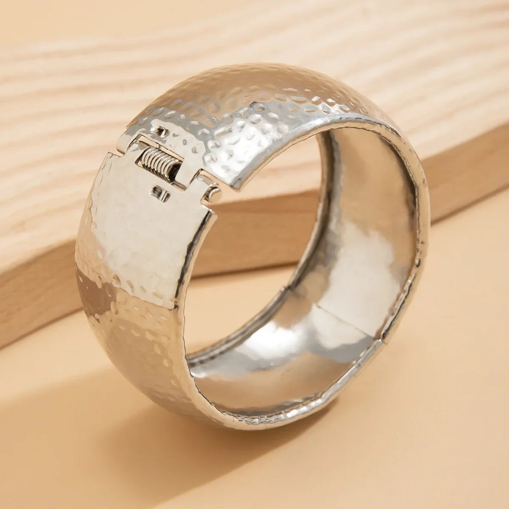 Bracelet for Women 2024 Design Sense Fashion Trend Metal Smooth Water Drop Hug Jewelry Pulseras Mujer Sterling Silver 925 Girl