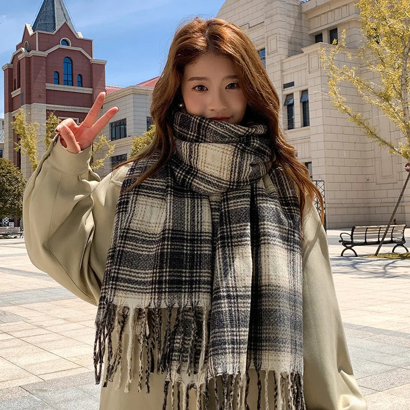 Women's Fashion Scarf New Sweet Style Sacrf Autumn Winter Checkered Scarf New Versatile Warm Couple's Scarf Shawl Korean Style