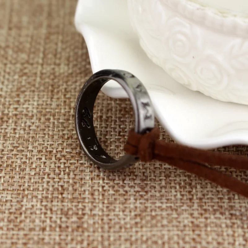 Movie Game Uncharted 4 Necklace Nathan Drake Cosplay Ring Leather Code Ancient Vintage Pendant Jewelry Prop