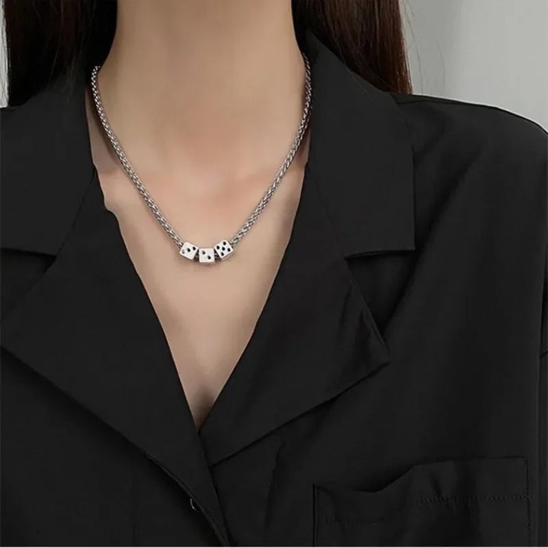 Hip Hop Dice Pendant Necklace For Men Women Streetwear Minimalist Cubical Lucky Charm Collarbone Chain Unisex Jewelry Gift