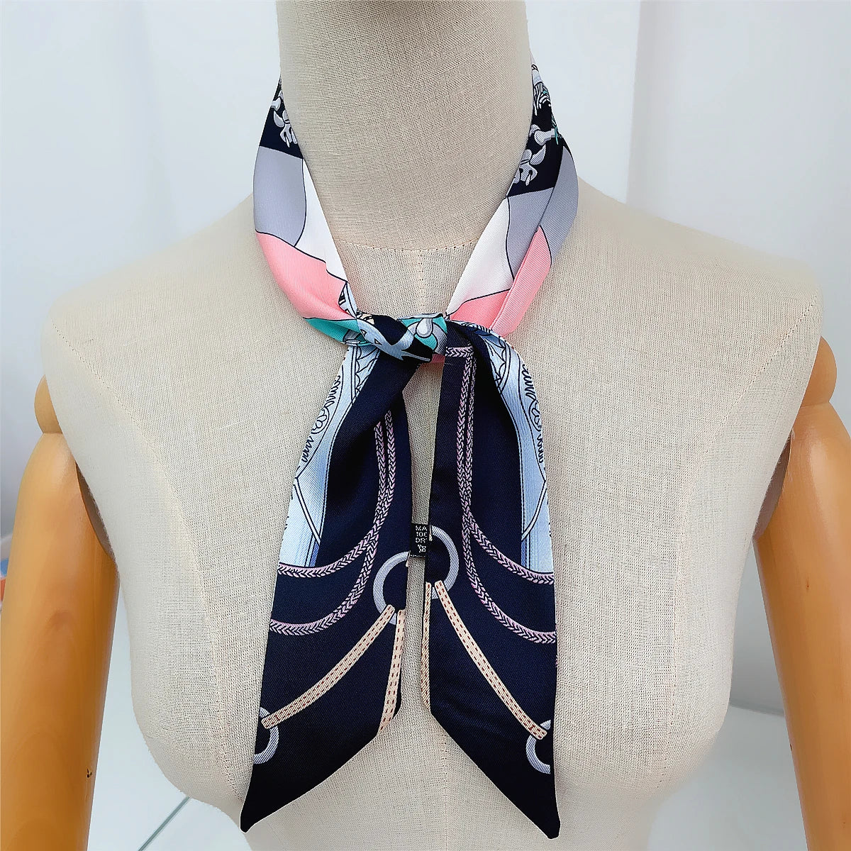 Women Scarf 2024 New Brand Design Luxury Twill Silk Scarf Fashion Headband Foulard Skinny Hair Bag Scarves Neckerchief