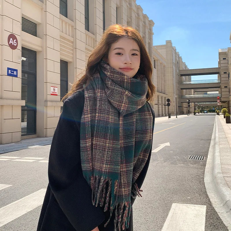 Women's Fashion Scarf New Sweet Style Sacrf Autumn Winter Checkered Scarf New Versatile Warm Couple's Scarf Shawl Korean Style