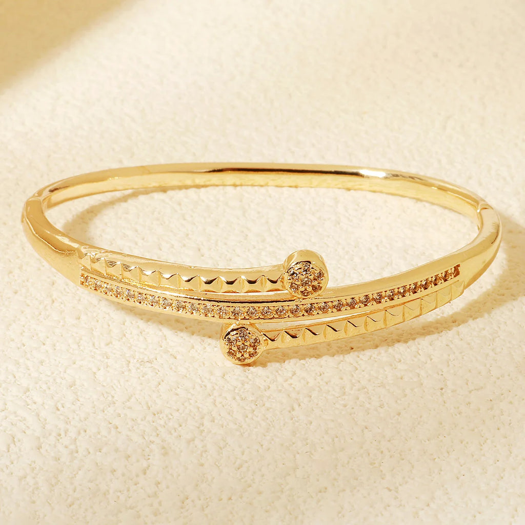 Simple Studded Bracelet for Women Classic Copper and Zirconium Opening Bangle Daily Jewelry Bracelet Accessories As Gifts