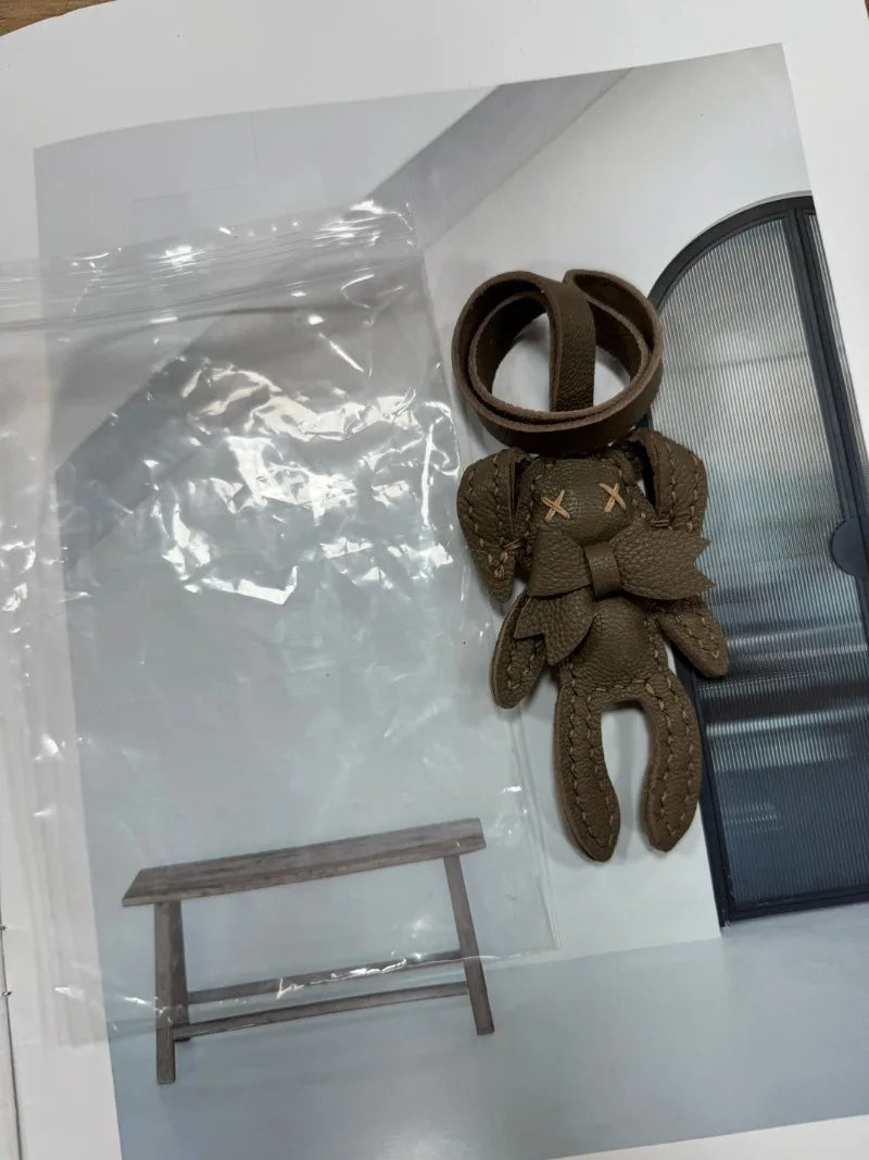 Luxury Design Genuine Leather Handmade Pendant Bag Accessories Cute Car Hangings Keychain Bag Charms Cute Animal Bag Decorations
