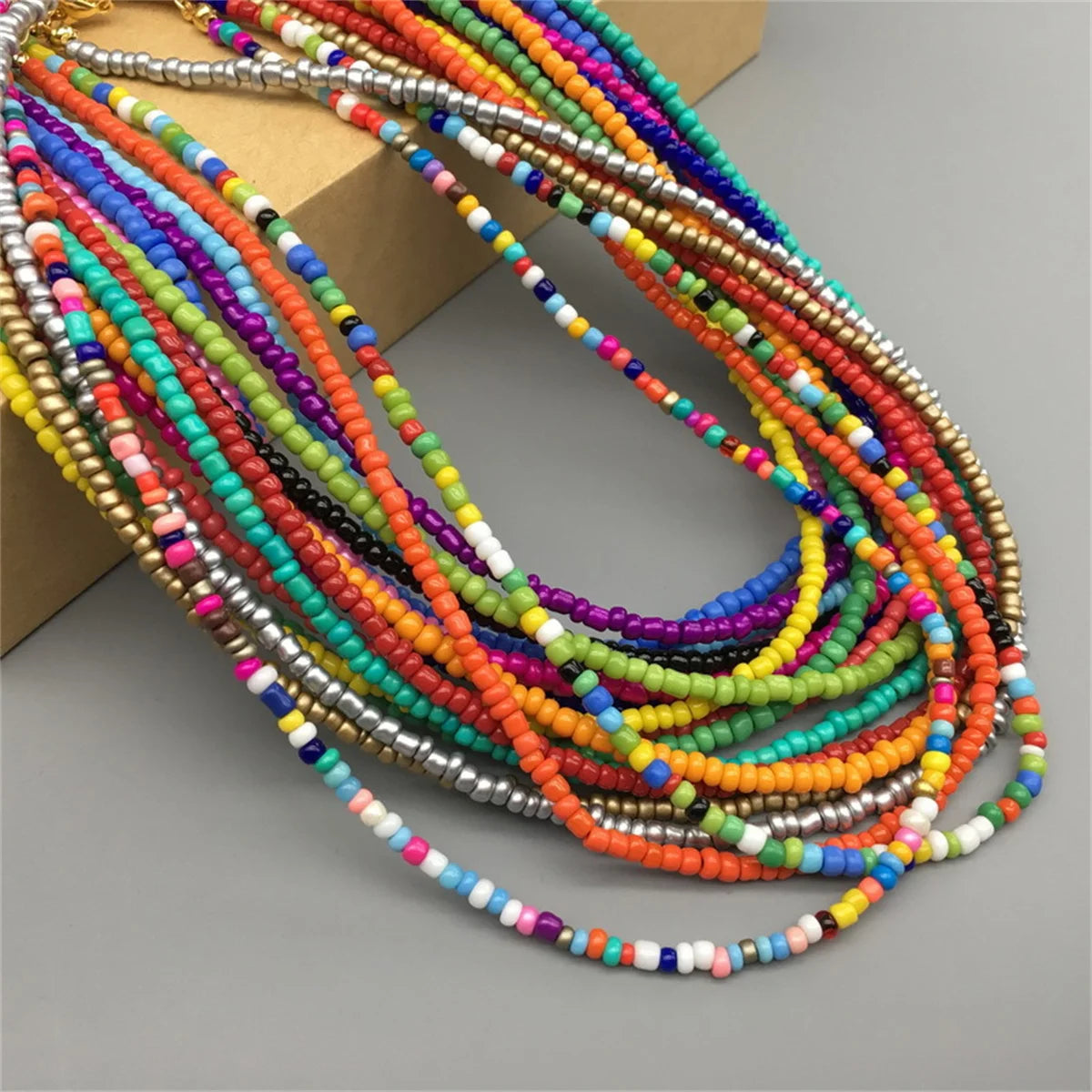 Handmade Necklace for Girl and Women Colorful Seed Beads Cute Romantic Choker Jewelry Gift Friend White Black Fashion Necklace