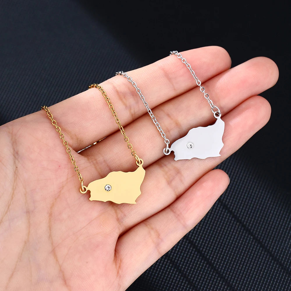 Fashion Saudi Arabia Map Flag Pendant Necklace Stainless Steel Arab Emblem Men Women Ethnic Map Jewelry Patriotic Gift