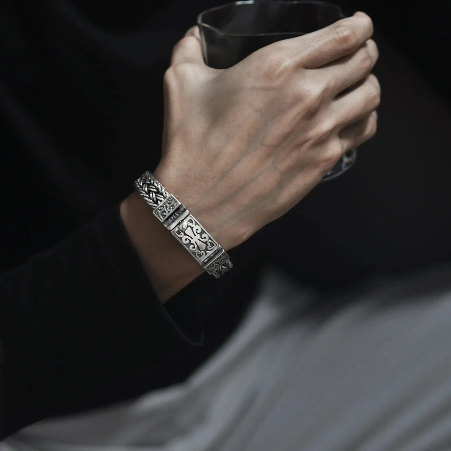 New Silver Color Charm Bracelet Popular Eternal Vine Totem Wide Woven-Chain Argentum Amulet for Men Jewellery