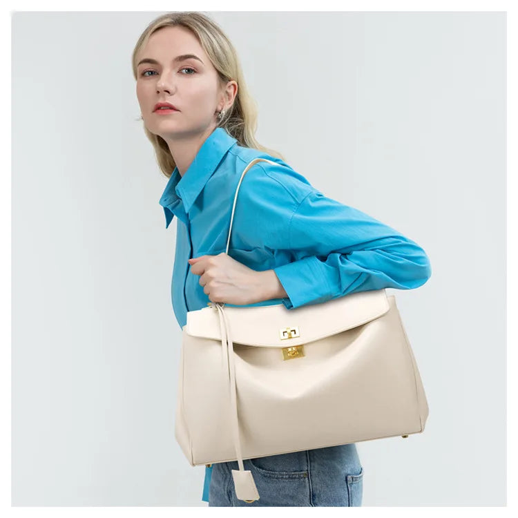 Fashionable Women's Bags, Textured Shoulder Bags, Large-Capacity Tote Bags, High-End Commuter Bags, Water-Repellent Crossbody Bags, Solid Color Handbags, Horizontal Square Casual Bags
