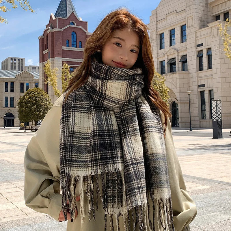 Women's Fashion Scarf New Sweet Style Sacrf Autumn Winter Checkered Scarf New Versatile Warm Couple's Scarf Shawl Korean Style