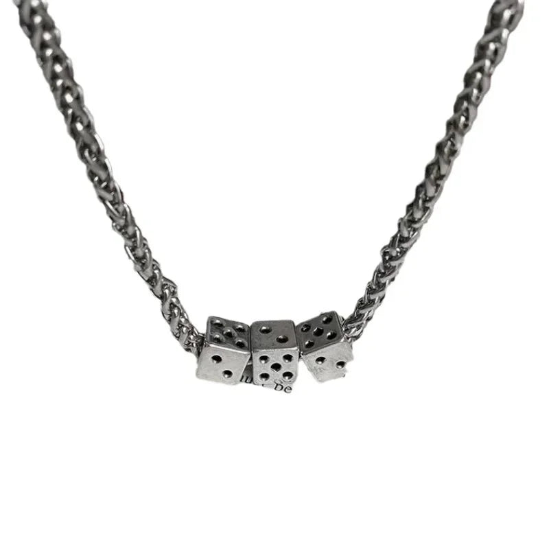 Hip Hop Dice Pendant Necklace For Men Women Streetwear Minimalist Cubical Lucky Charm Collarbone Chain Unisex Jewelry Gift