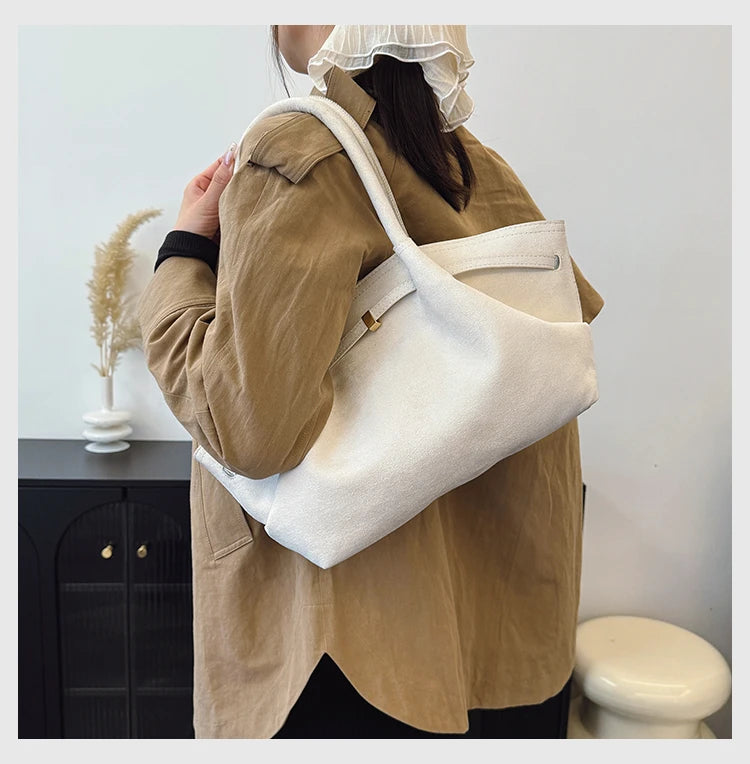 Fashion Large Capacity Tote Bag 2025 New Concise Versatile High Quality Women's Shoulder Bags Trend Commute Underarm Women's Bag