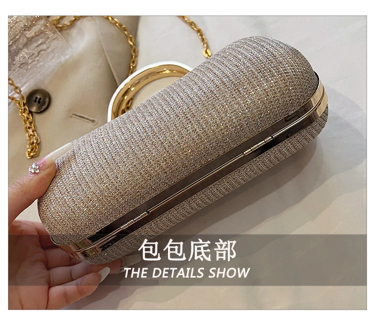 Evening party bags: This year, there is a trend for sophisticated and feminine women's bags. There are simple buttoned small bag