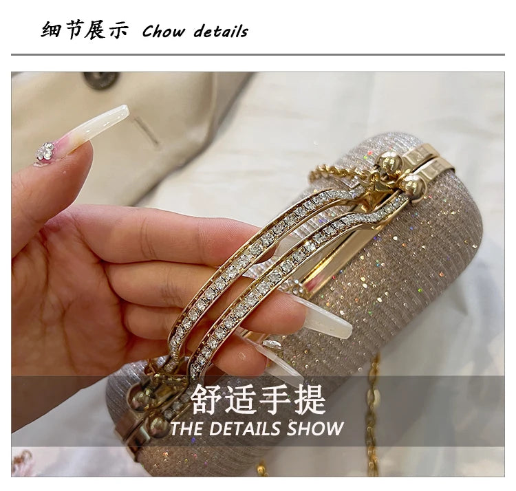 Evening party bags: This year, there is a trend for sophisticated and feminine women's bags. There are simple buttoned small bag