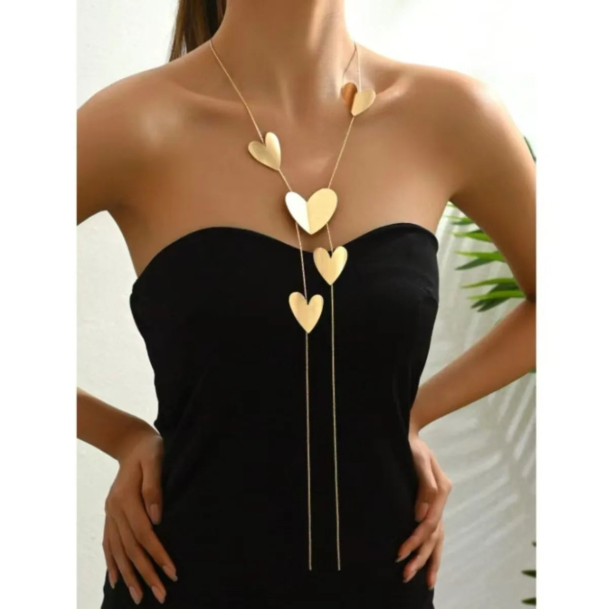 Long Necklace for Women Fashion Temperament Large Round Piece Personality Simple Collarbone Chain