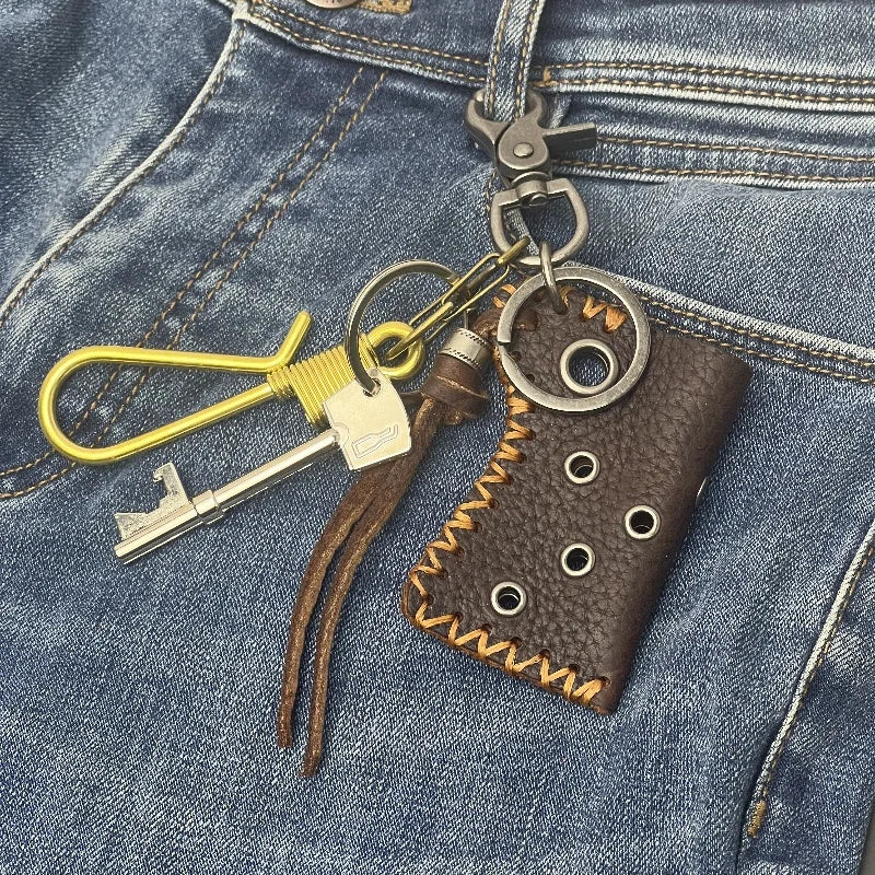 original Fashion Accessories Genuine leather keychain Jeans waist decoration Backpack metal pendant Brass stainless steel