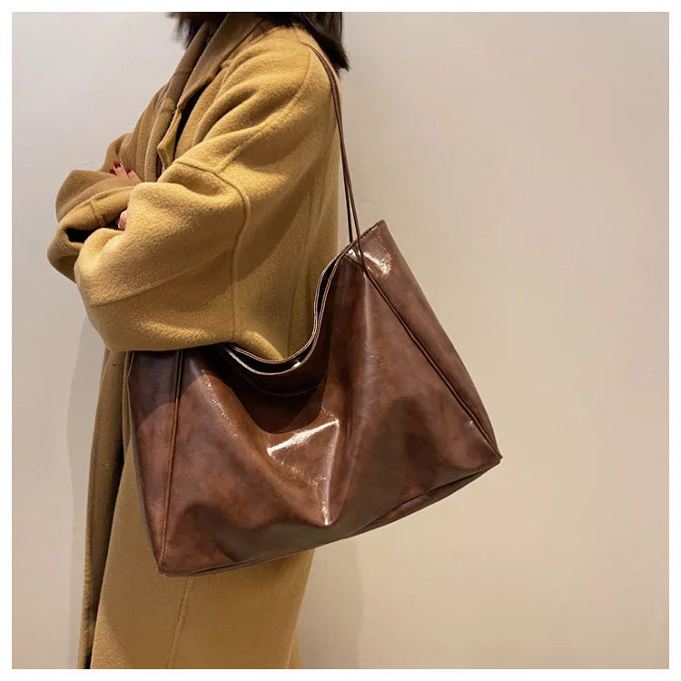 Women Tote Bag Fashion Underarm Pouch Large Capacity Soft Pu Leather Shoulder Bag Retro Crossbody Bag Casual Portable BucketBags